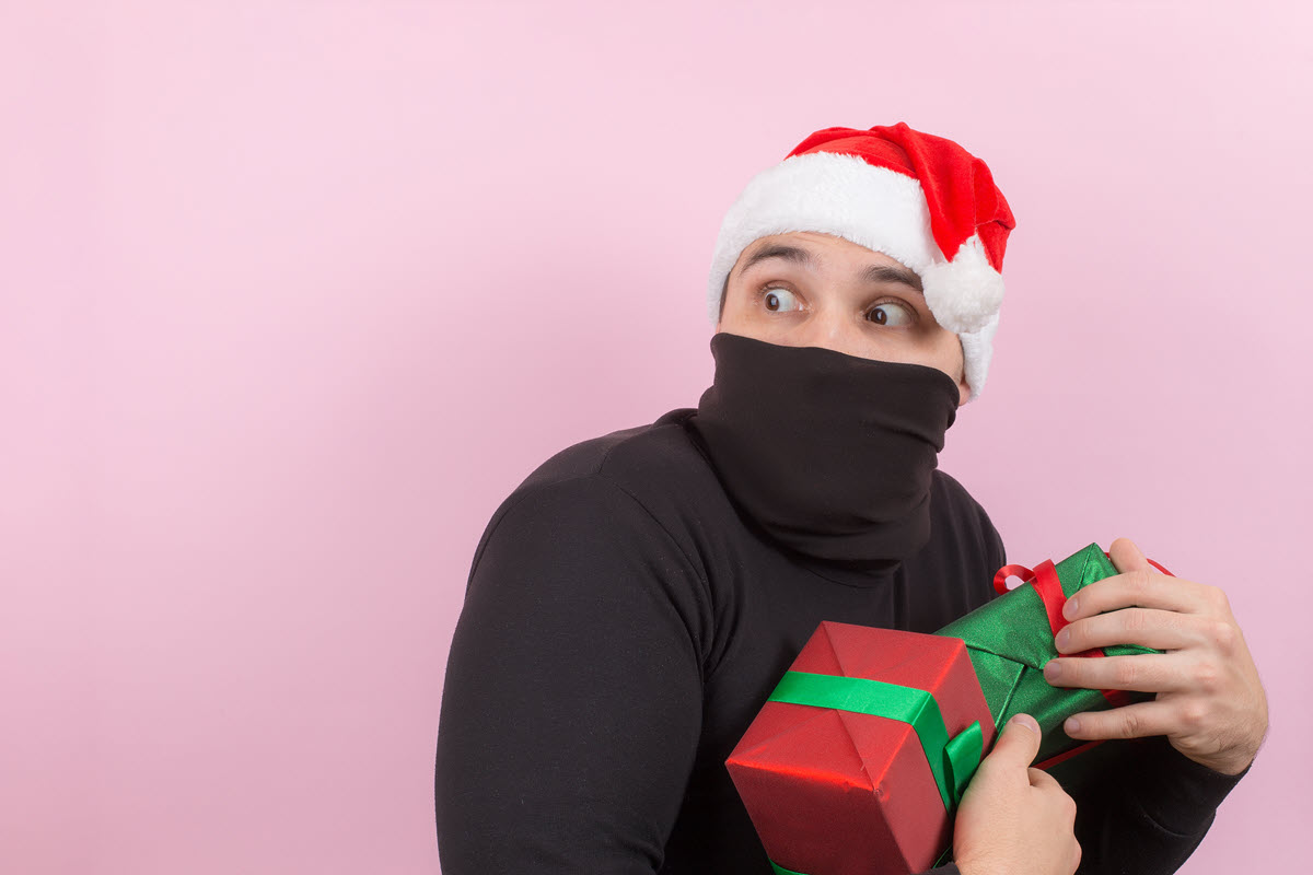 Don't Let Your Christmas Be Ruined By Theft